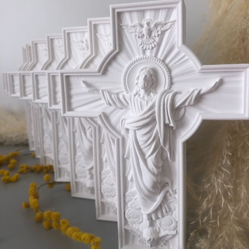statuettes de Jésus