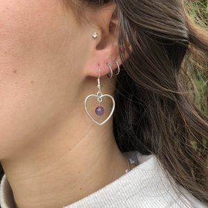 boucles d'oreilles coeur et améthyste