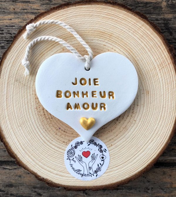 coeur en argile joie bonheur amour