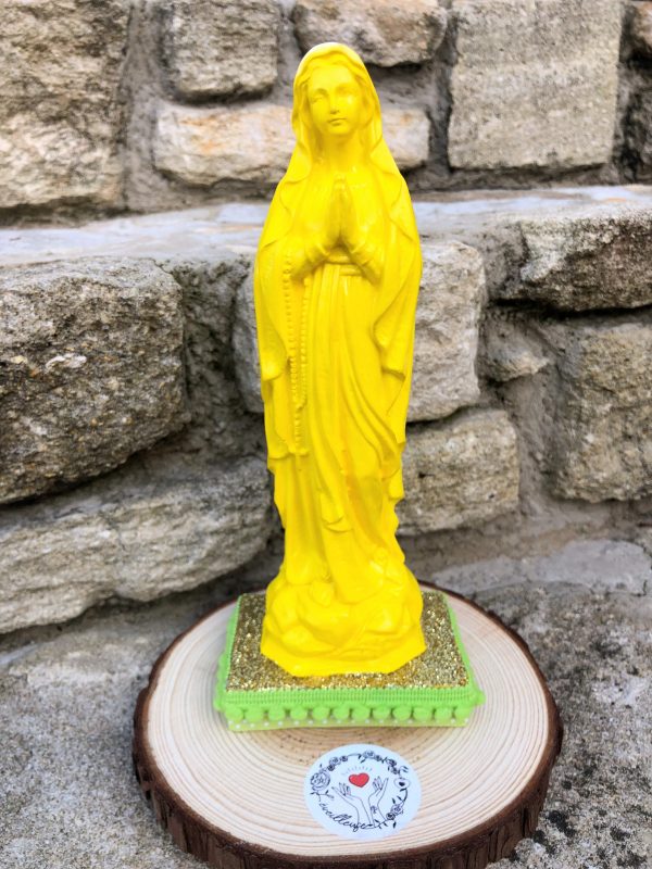 vierge marie jaune modèle unique